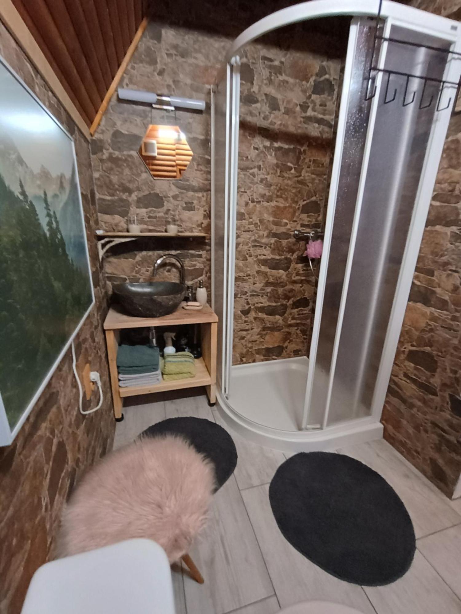 Chata S Vyhledem Jáchymov Esterno foto